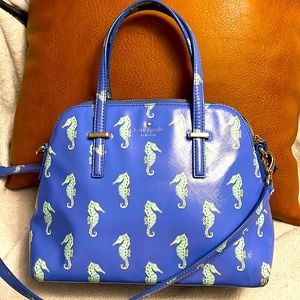 Cute Kate spade cross with handles